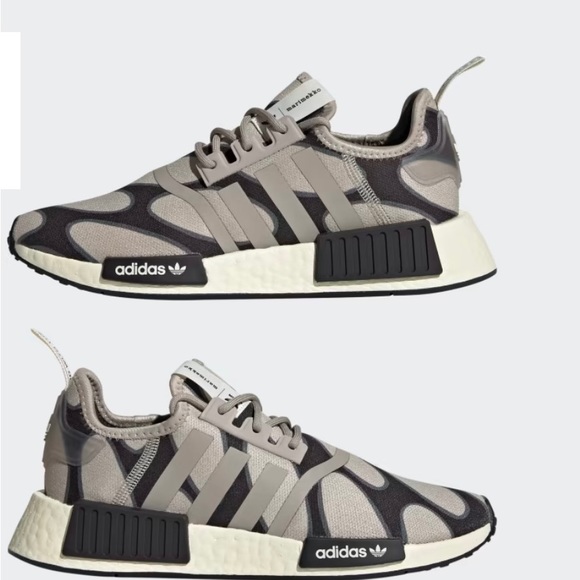 HOST PICK 🎉🥳🙌NIB ADIDAS X MARIMEKKO NMD_R1 SHOES - Picture 8 of 14